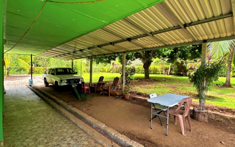 Property for Sale in La Hierba de Pavones - 400 Meters from the Beach - Unique Opportunity: 3 Structures and Fruit Orchard