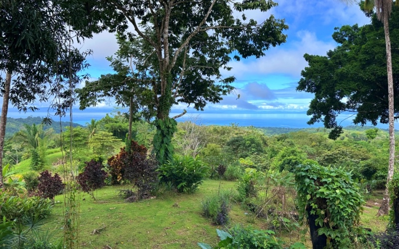 Vista Paraiso del Golfo in Cuervito de Pavones, with an incredible view