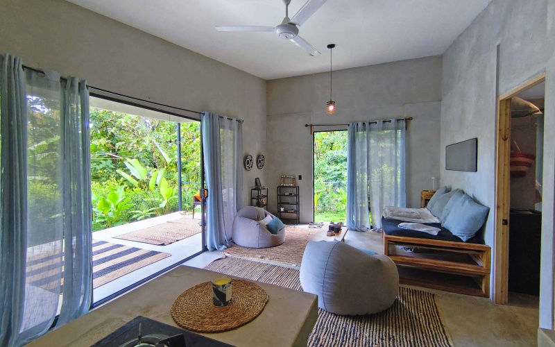 Pavones real estate, Pavones home for sale, Pilón surf property, Costa Rica investment property, Pavones rental income, Pavones wildlife home