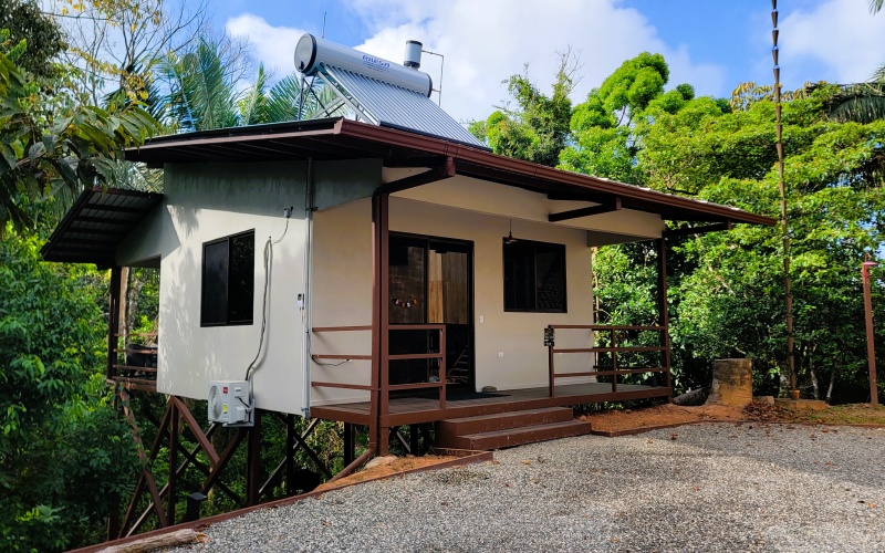 villa for rent, cuervito, pavones, surfing, getaway, retreat, relaxation, lots of amenities