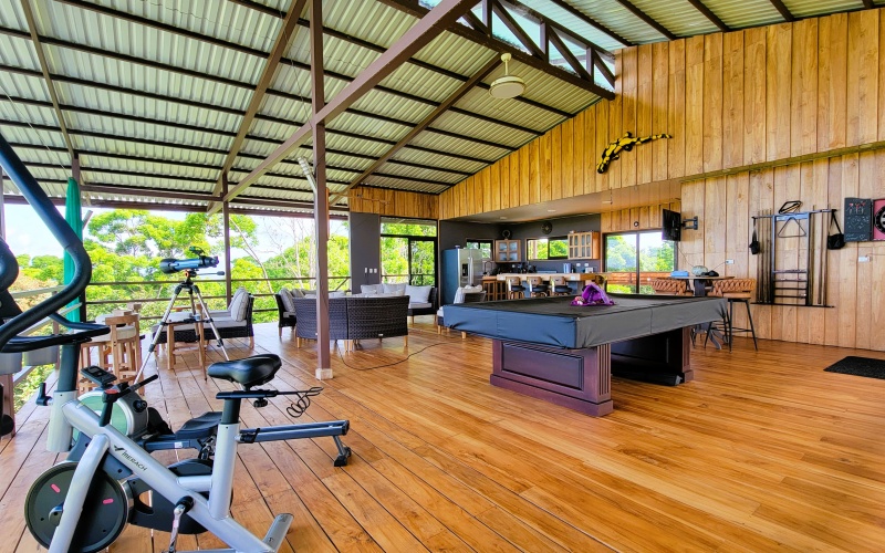 Solar powered retreat, jungle retreat, for rent, pavones, surf retreat, point breaks