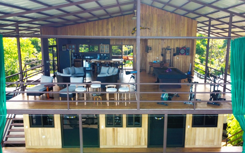 Solar powered retreat, jungle retreat, for rent, pavones, surf retreat, point breaks