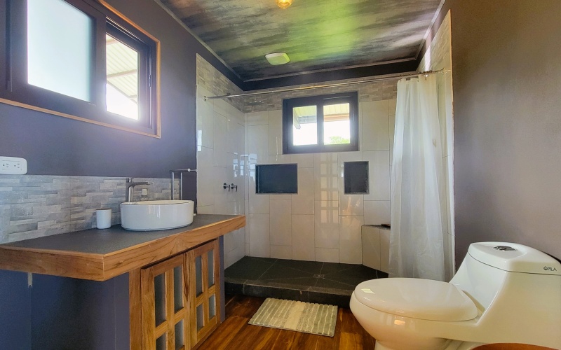 Solar powered retreat, jungle retreat, for rent, pavones, surf retreat, point breaks