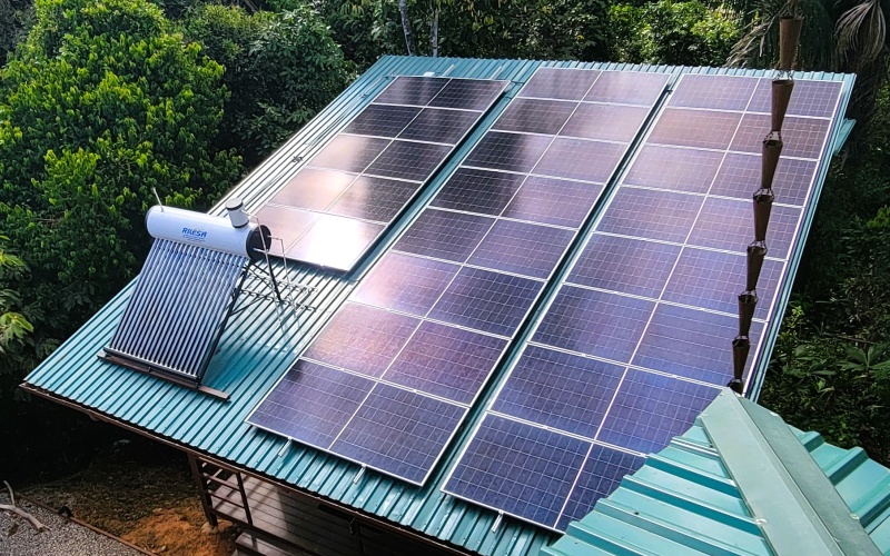 Solar powered retreat, jungle retreat, for rent, pavones, surf retreat, point breaks