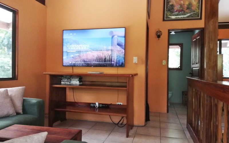 Playa Zancudo real estate, exotic hardwood home Costa Rica, 3 bedroom home Zancudo, surf property Costa Rica, Pavones real estate, Pilon surfing property, investment property Costa Rica, jungle sanctuary, edible landscape home, concrete block home Zancudo.