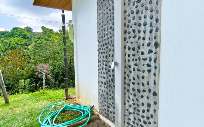 Pavones real estate, Altamira homes for sale, Costa Rica solar powered home, brand new house Pavones, Golfo Dulce property, 2 bedroom house Pavones, off grid capable home Costa Rica.