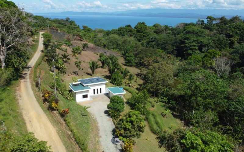 Pavones real estate, Altamira homes for sale, Costa Rica solar powered home, brand new house Pavones, Golfo Dulce property, 2 bedroom house Pavones, off grid capable home Costa Rica.