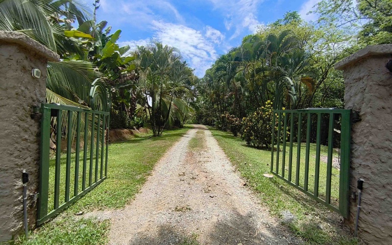 Pavones real estate, Cuervito ocean view land, riverfront property Costa Rica, gated community Pavones, Lot 3 Cuervito, land for sale Pavones, ocean view land Costa Rica