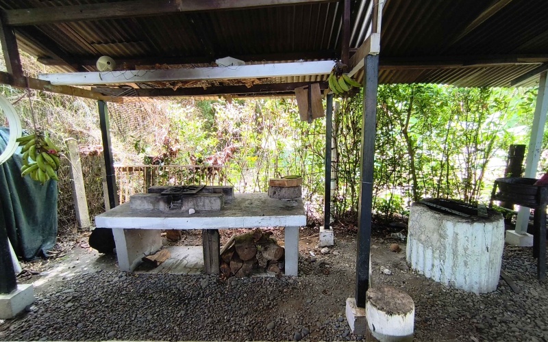pavones income property, multi-unit costa rica real estate, rio la nicaragua property, homes for sale near punta banco, pavones surf rental property, costa rica multi family listing