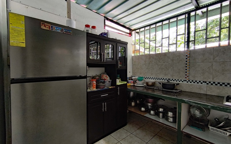 pavones income property, multi-unit costa rica real estate, rio la nicaragua property, homes for sale near punta banco, pavones surf rental property, costa rica multi family listing