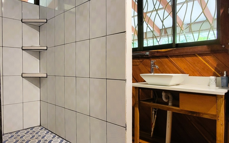 Upstairs Bathroom