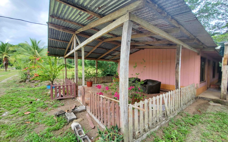 Farm for sale, Finca en venta, Real Estate, Costa Rica, Golfito, La Florida, Nazareth,  Playa Zancudo,  Rio Coto, Fishing, Ganaderia, Livestock, Se vende, Land for sale, 