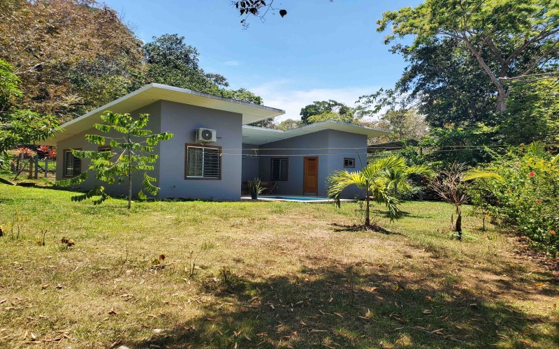 House for sale, House with pool, for sale, Real estate, Costa Rica, Playa Pavones, Playa Pilon, Casa en venta, Casa con piscina, Keller Williams Real Estate, Pavones real estate, La Hierba, Surf Properties, Beach House, Home for sale, Titled property