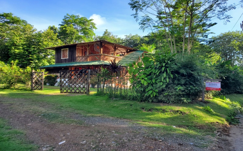 House for sale, Pavones, Punta Banco, Real Estate, Bienes Raices, Pavones  Real Estate,  Keller Williams Realty, Costa Rica, Realtor, Se vende, Pilon, Zancudo, Zona Sur, 3 bedroom, 2 bath, 2.5 bath